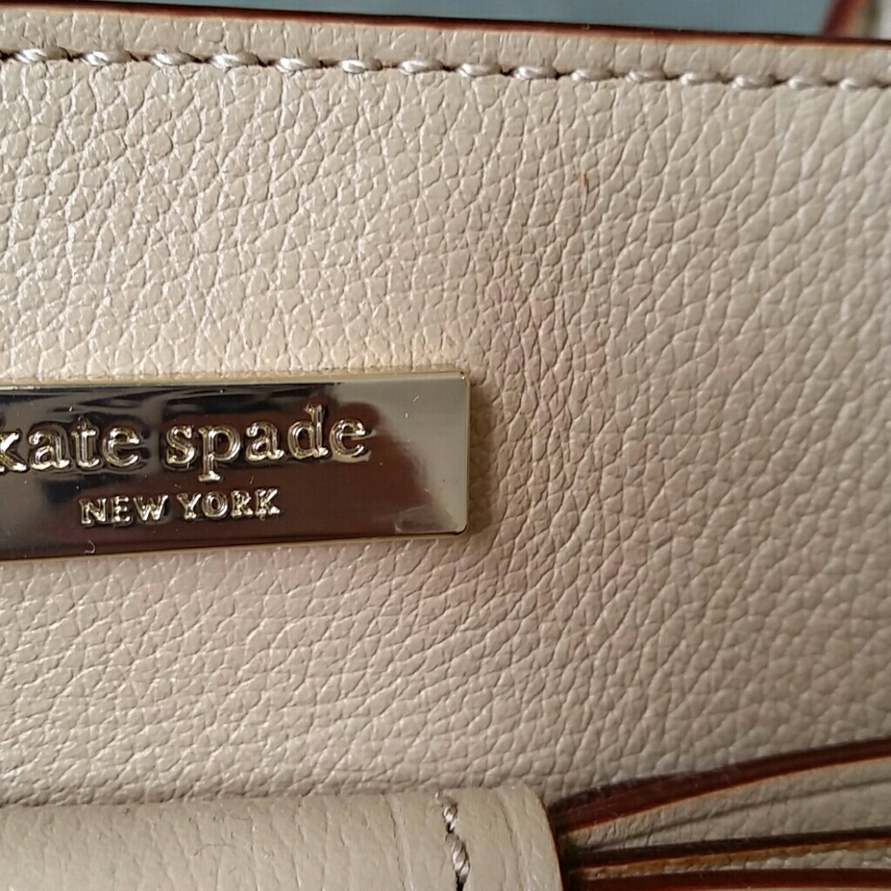 Imperfections on Kate Spade Villa Bella